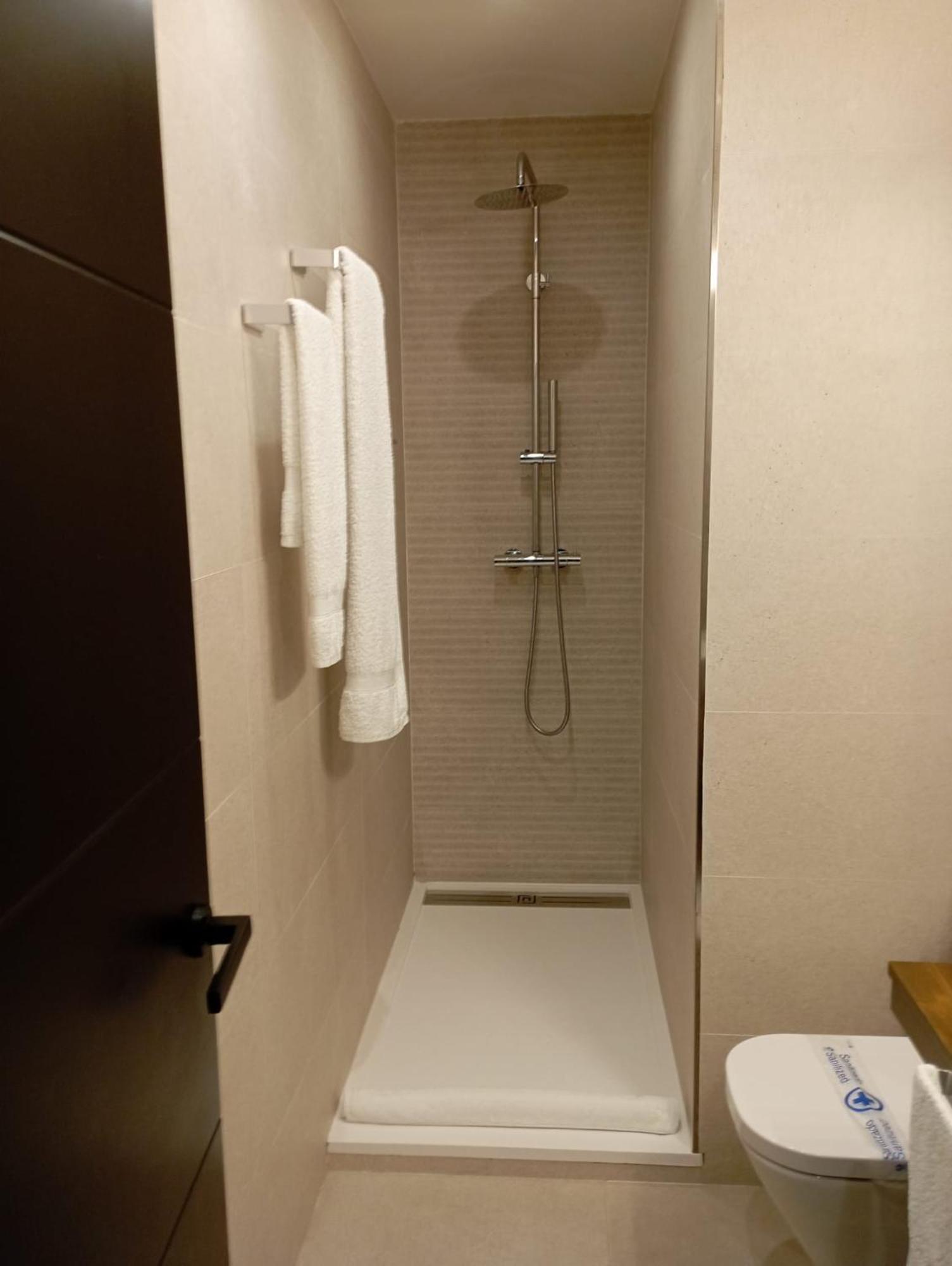 Apartamentos Vior Y Valdes 库迪列罗 外观 照片