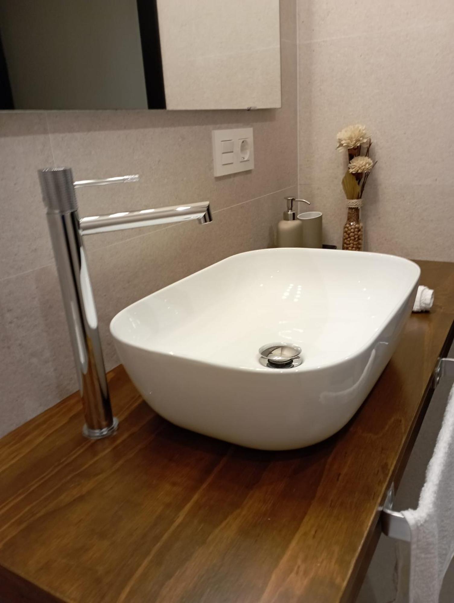 Apartamentos Vior Y Valdes 库迪列罗 外观 照片