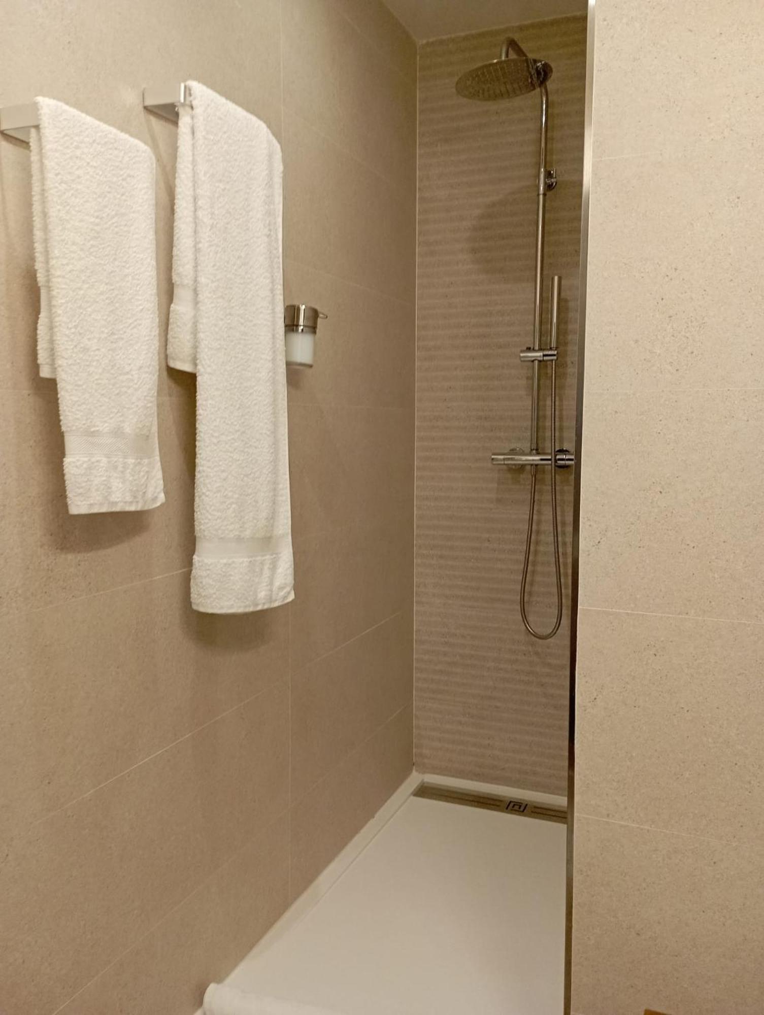 Apartamentos Vior Y Valdes 库迪列罗 外观 照片
